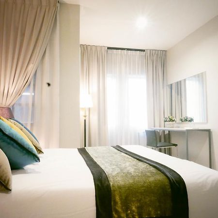 Country Inn Kulai Εξωτερικό φωτογραφία