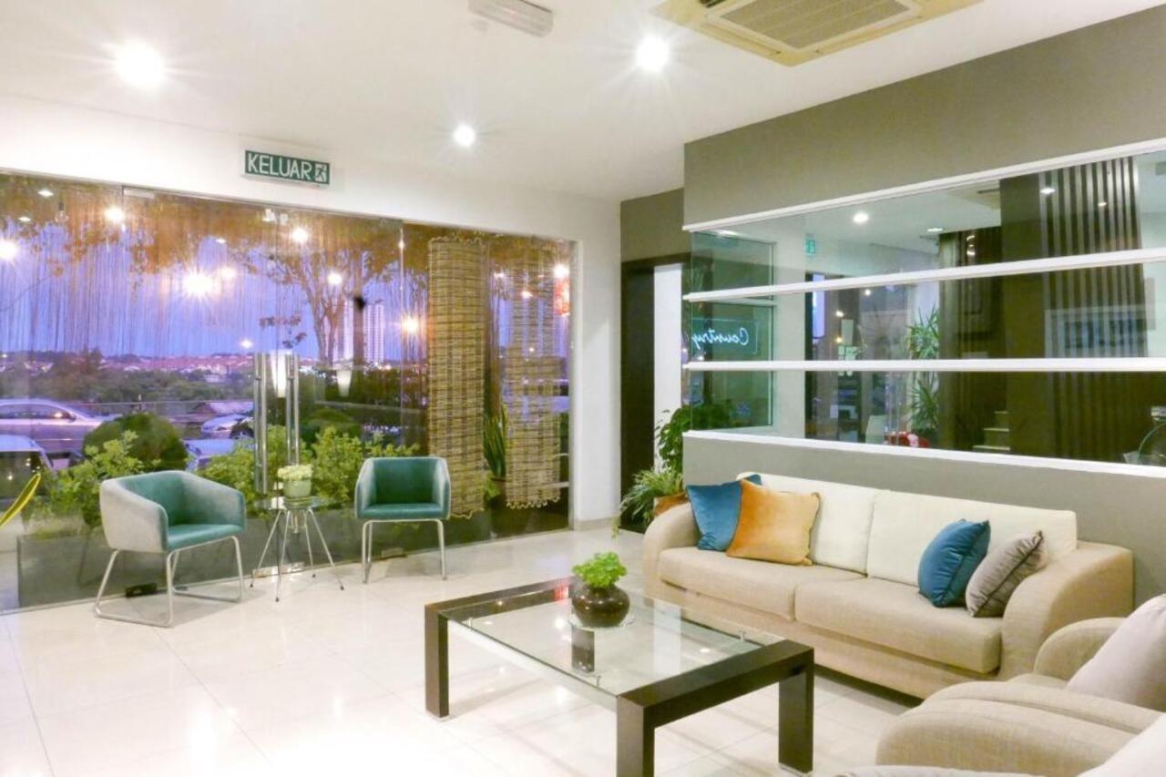 Country Inn Kulai Εξωτερικό φωτογραφία