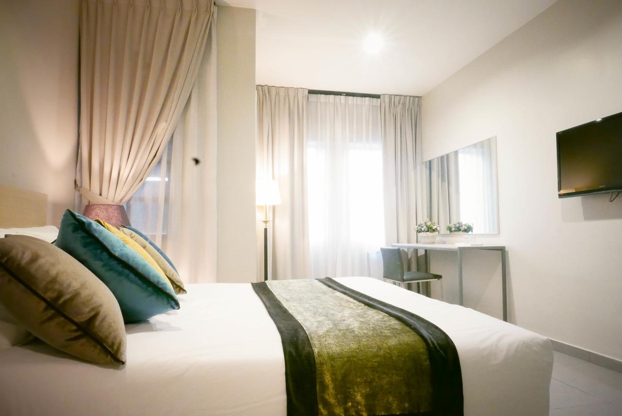 Country Inn Kulai Εξωτερικό φωτογραφία