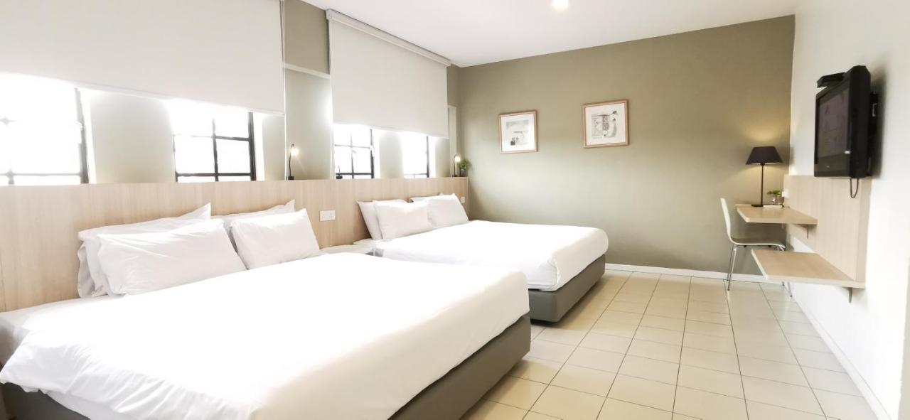 Country Inn Kulai Εξωτερικό φωτογραφία